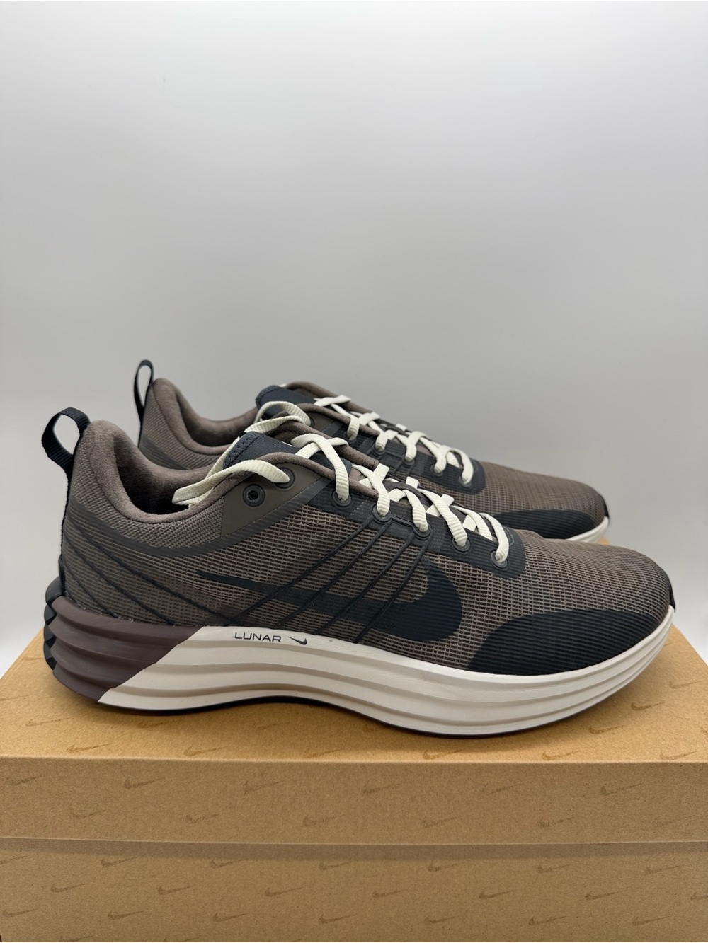 Nike Lunar Roam Dark Smoke Grey DV2440-202 Men’s Size 9.5